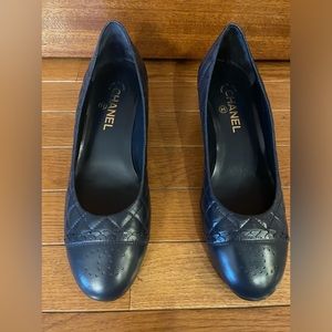 Chanel pumps
